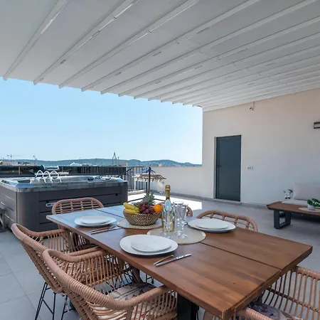 Penthouse Luka * Trogir