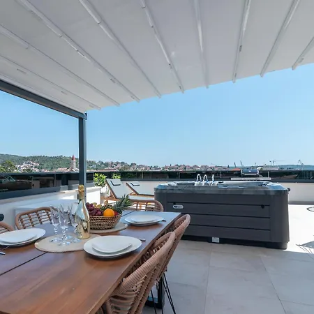 Penthouse Luka Daire Trogir
