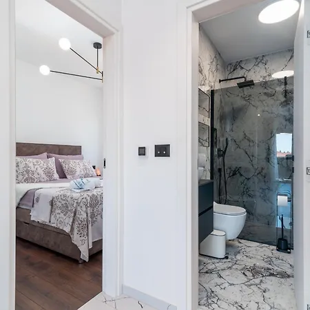 Lejlighed Penthouse Luka *