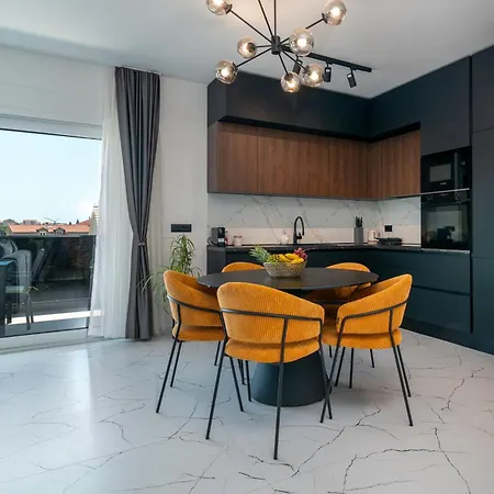 Penthouse Luka * Trogir