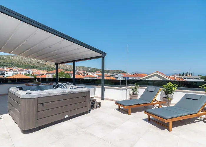 Penthouse Luka Apartment