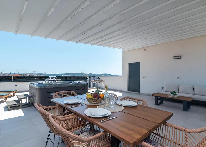 Penthouse Luka * Trogir