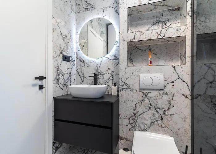 アパート Penthouse Luka *