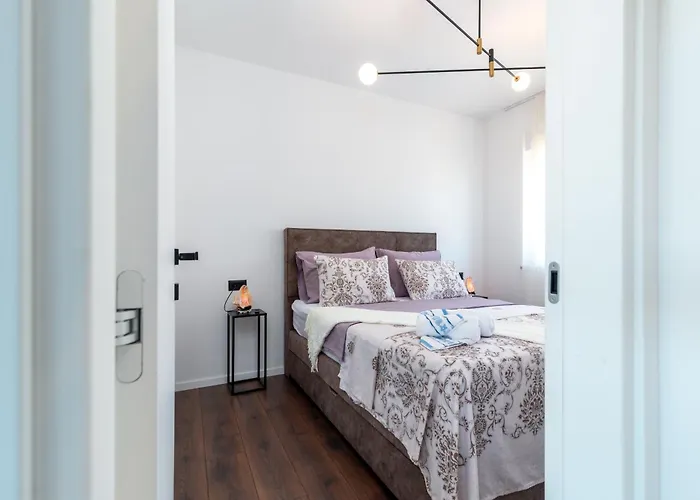 Penthouse Luka Apartment *