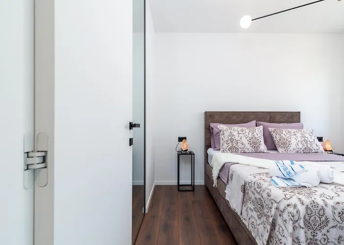 Apartment Penthouse Luka