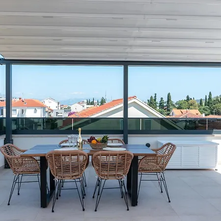 Penthouse Luka * Trogir
