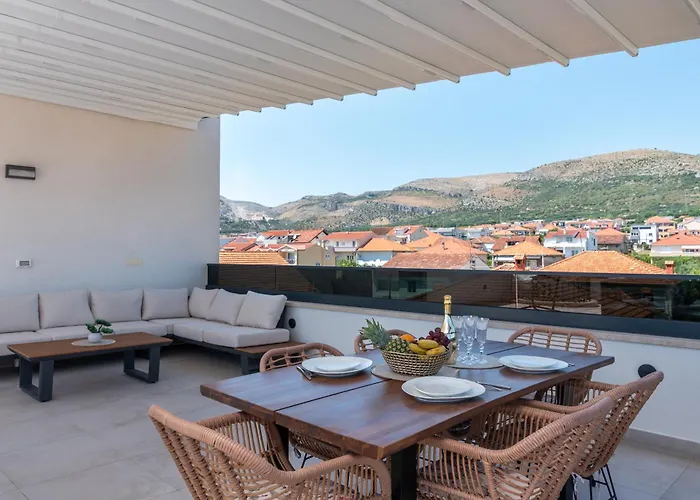 Penthouse Luka Appartement *