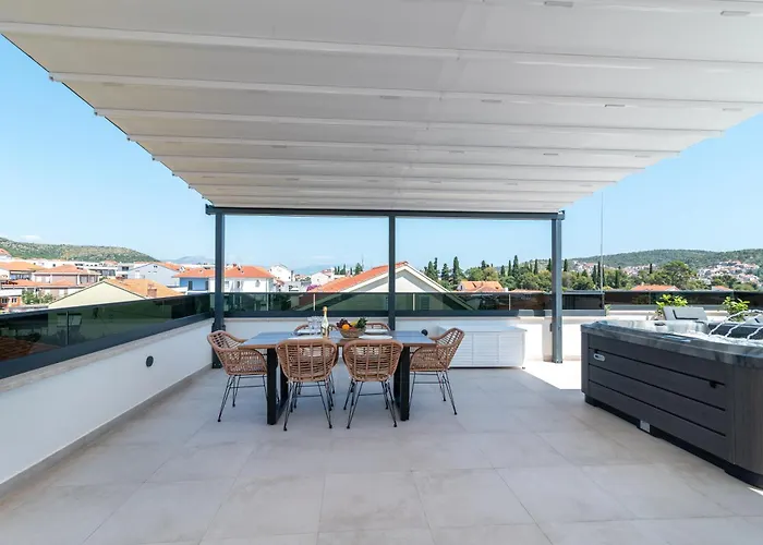 Penthouse Luka Appartement *