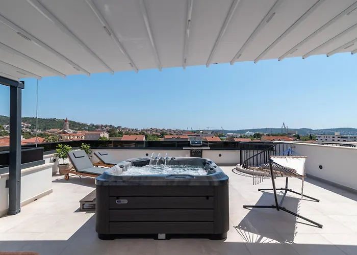 Penthouse Luka 公寓